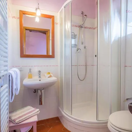 Le Cetinelle Country house